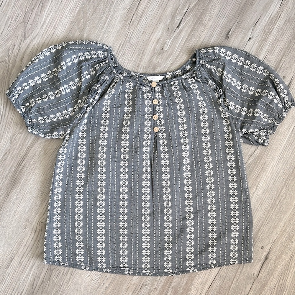 Peasant style balloon sleeve 100% cotton shirt